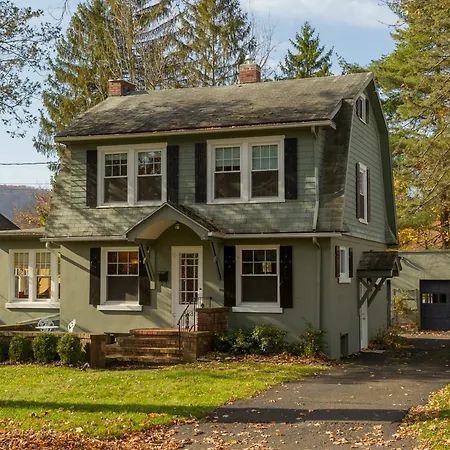 Enchanted Cottage On Glen